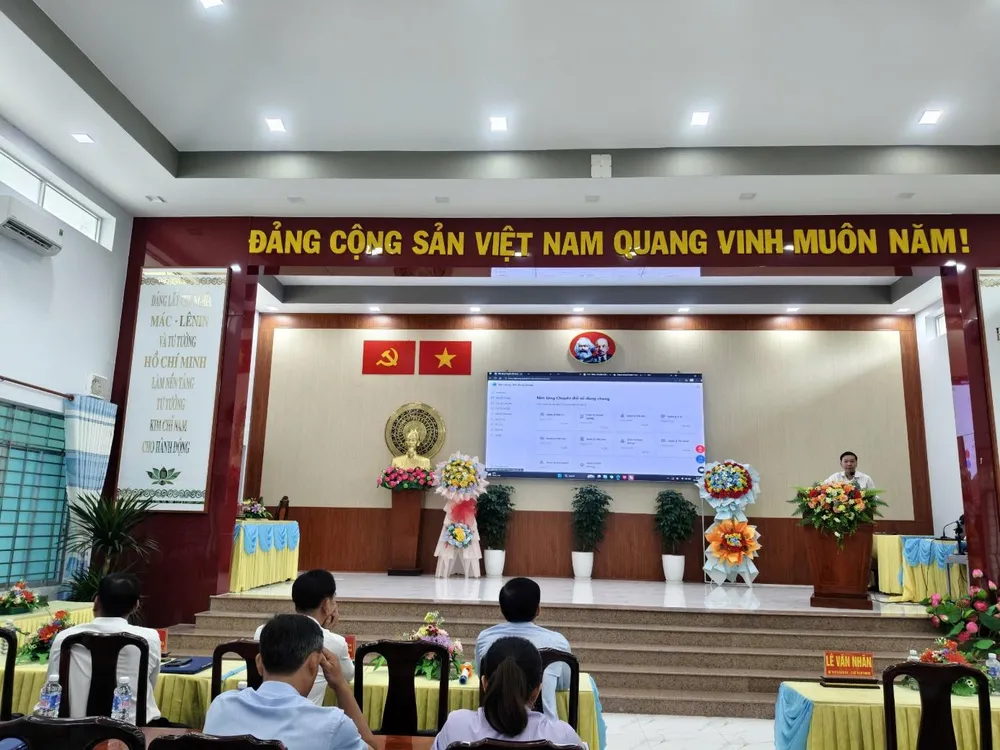 HCTECH đẩy mạnh chuyển đổi số: Giới thiệu nền tảng dùng chung cho chính quyền xã Nhơn Hòa Lập (Tây Ninh)