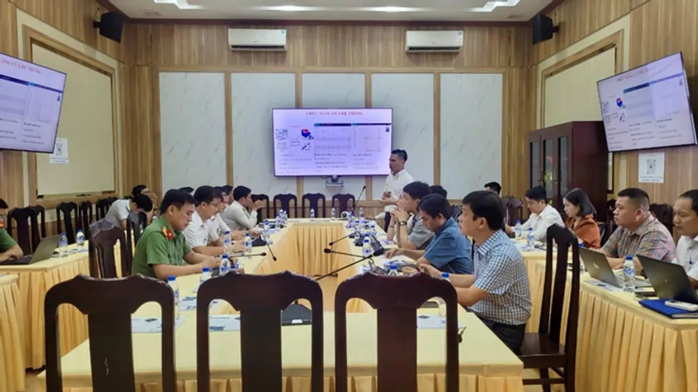 HCTECH trình bày giải pháp chuyển đổi số toàn diện tại Sở TT&TT Quảng Ngãi